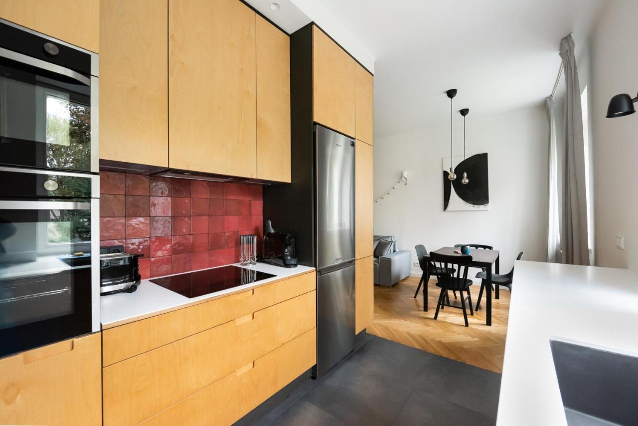 Plac Wilsona Comfy Apartment ワルシャワ エクステリア 写真